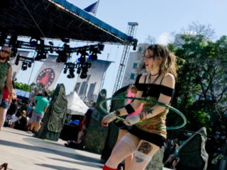 8_MOVEMENT 2014_AMI NICOLE ACRONYM