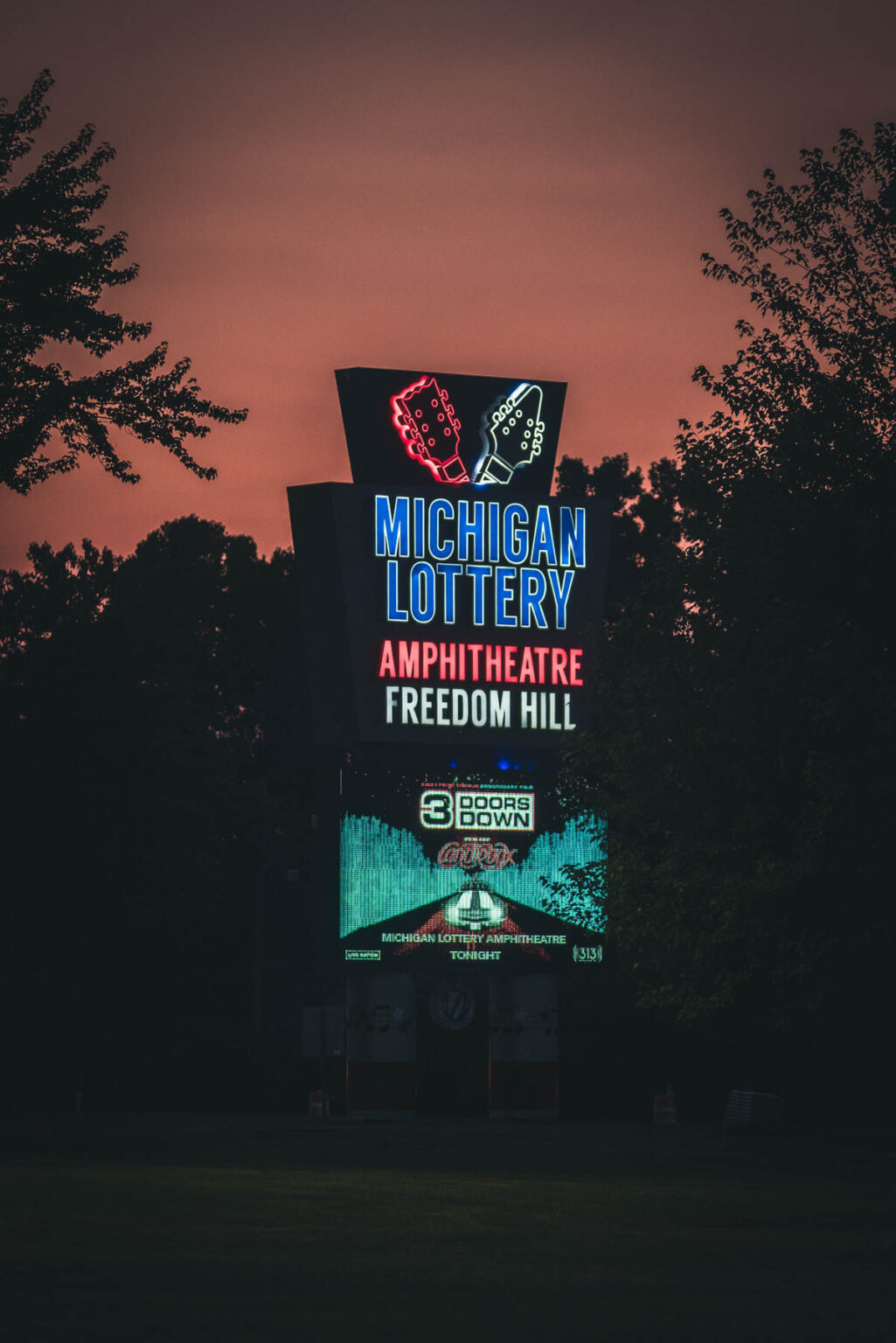 16_3 DOORS DOWN_MICHIGAN LOTTERY AMP_AMI NICOLE ACRONYM