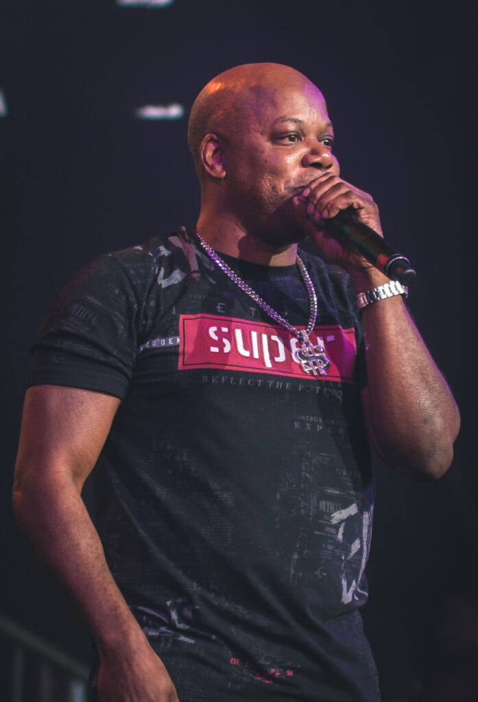 3_TOO SHORT_AMI NICOLE ACRONYM