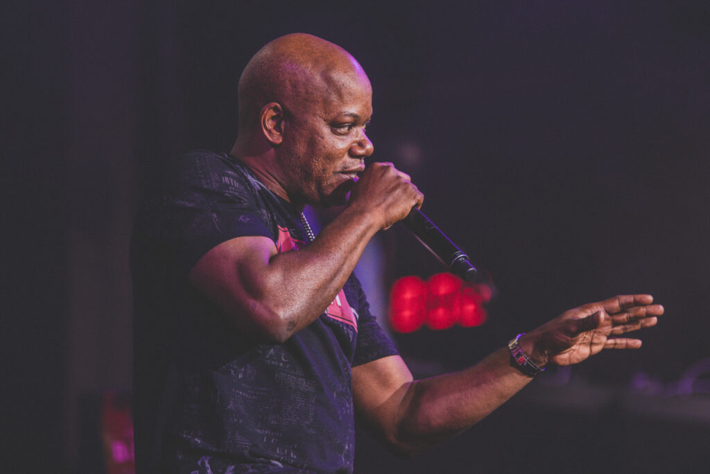 4_TOO SHORT_AMI NICOLE ACRONYM