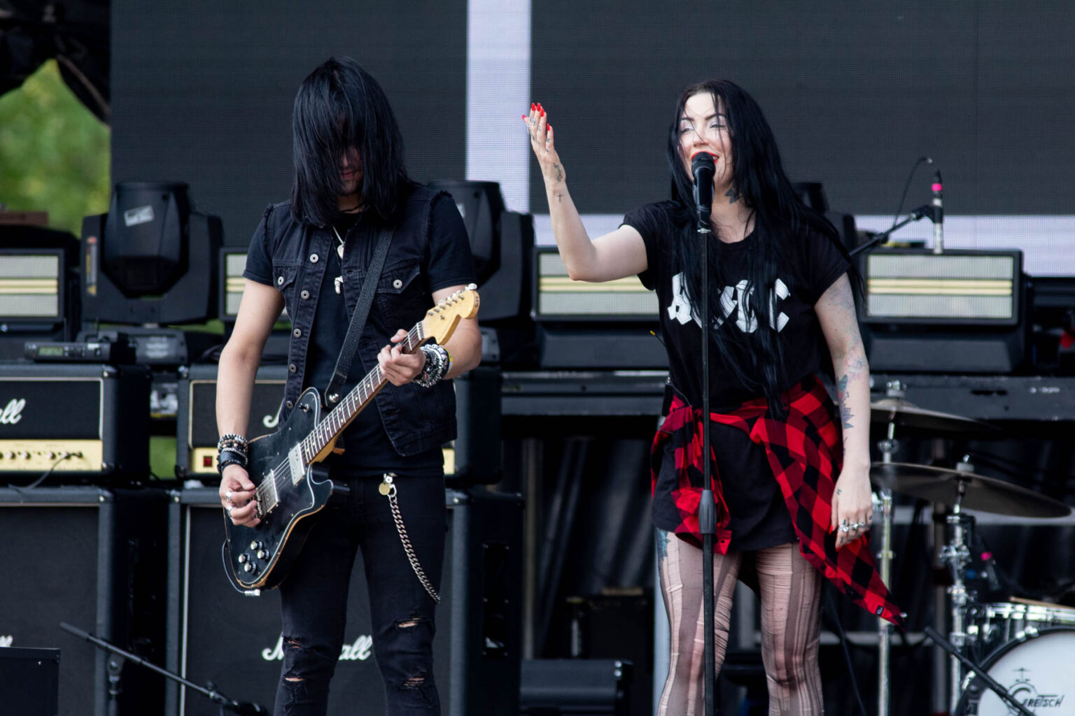 7_DOROTHY_UPHEAVAL FESTIVAL_AMI NICOLE ACRONYM