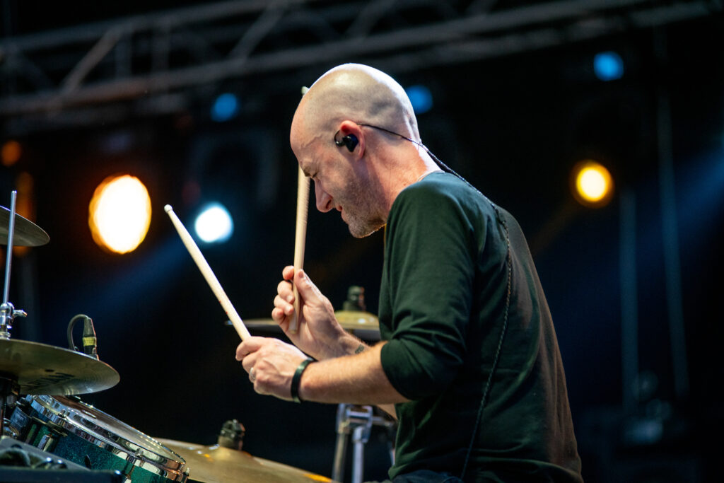 11_RANDY HOUSER_AMI NICOLE ACRONYM