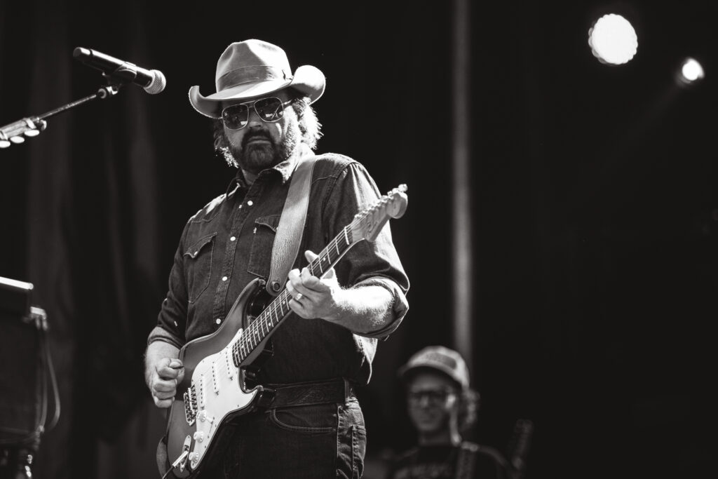 2_RANDY HOUSER_AMI NICOLE ACRONYM