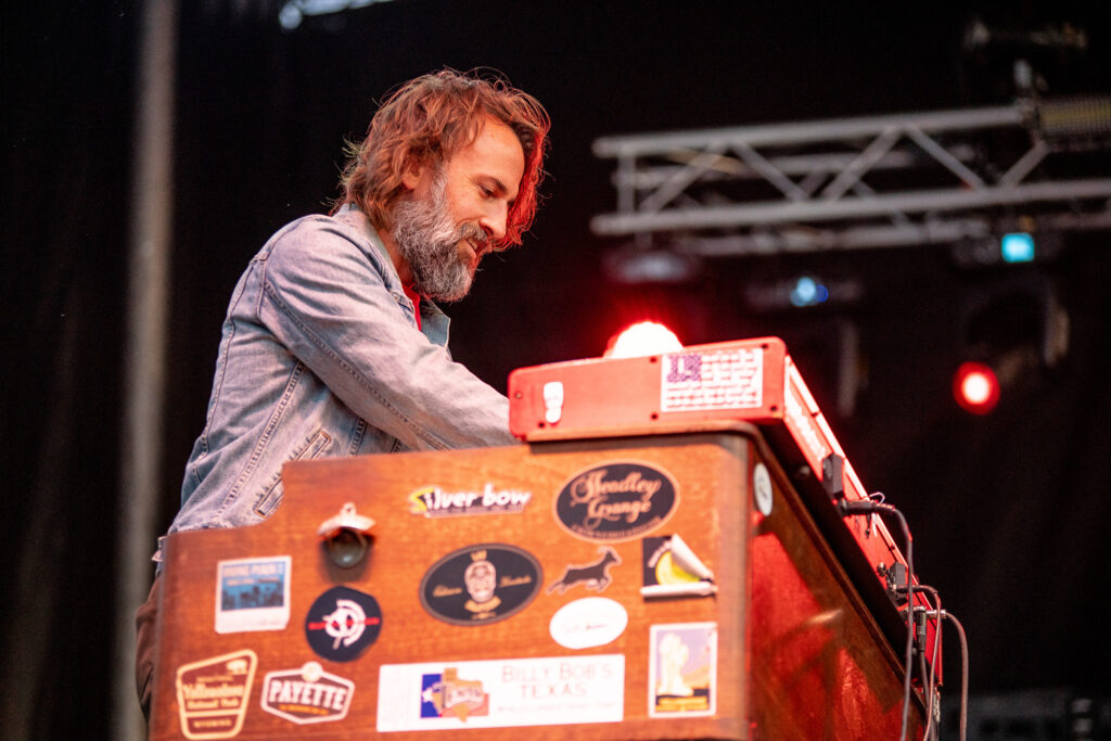 5_RANDY HOUSER_AMI NICOLE ACRONYM