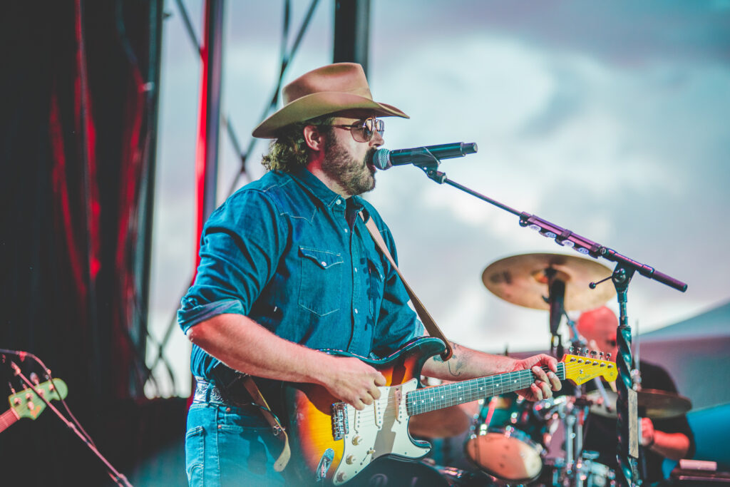 8_RANDY HOUSER_AMI NICOLE ACRONYM