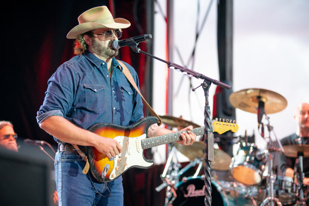 9_RANDY HOUSER_AMI NICOLE ACRONYM