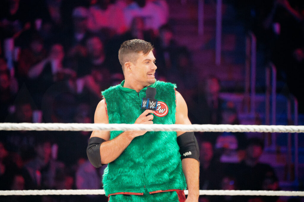 11_WWE_GRAYSON WALLER_WWE HOLIDAY TOUR 2023_AMI NICOLE ACRONYM