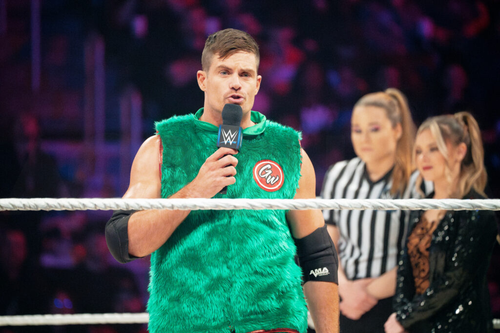 12_WWE_GRAYSON WALLER_WWE HOLIDAY TOUR 2023_AMI NICOLE ACRONYM