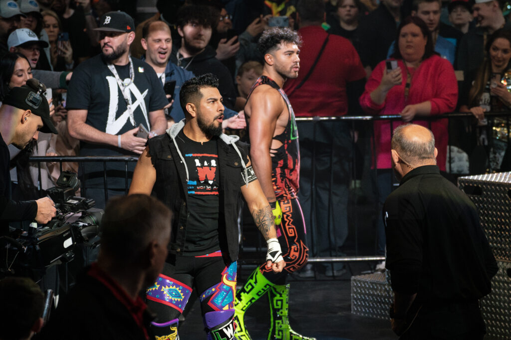 20_WWE_LATINO WORLD ORDER LWO_WWE HOLIDAY TOUR 2023_AMI NICOLE ACRONYM
