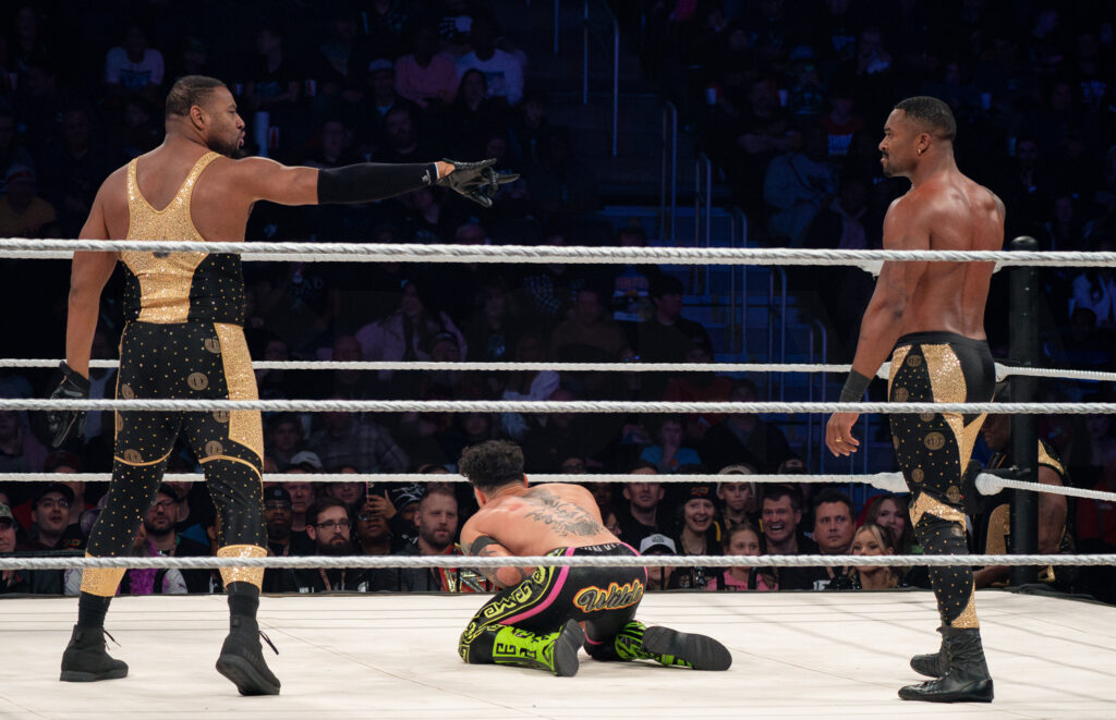 23_WWE_MONTEZ FORD ANGELO DAWKINS THE STREET PROFITS AND LATINO WORLD ORDER LWO_WWE HOLIDAY TOUR 2023_AMI NICOLE ACRONYM