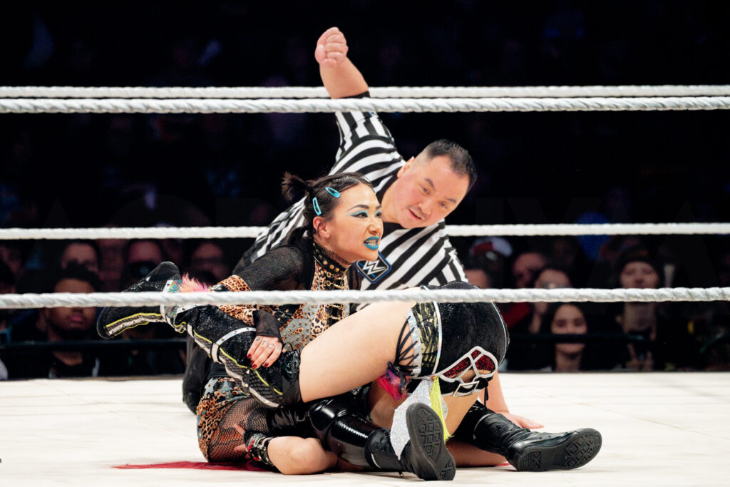 44_WWE_SHOTZI AND IYO SKY_WWE HOLIDAY TOUR 2023_AMI NICOLE ACRONYM