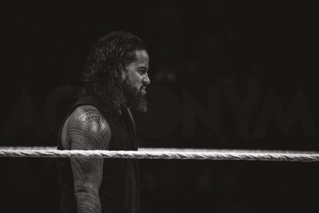 68_WWE_JIMMY USO AND LA KNIGHT_WWE HOLIDAY TOUR 2023_AMI NICOLE ACRONYM