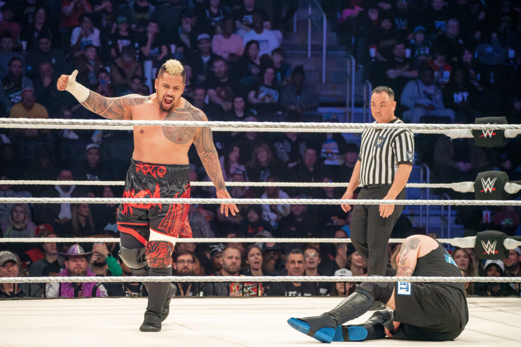 6_WWE_KEVIN OWENS SOLO SIKOA_WWE HOLIDAY TOUR 2023_AMI NICOLE ACRONYM