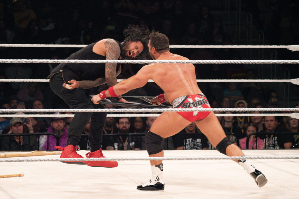 70_WWE_JIMMY USO AND LA KNIGHT_WWE HOLIDAY TOUR 2023_AMI NICOLE ACRONYM