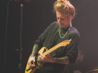 14_WE THE KINGS_AMI NICOLE ACRONYM