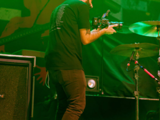 18_WE THE KINGS_AMI NICOLE ACRONYM