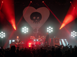 22_ALKALINE TRIO_AMI NICOLE ACRONYM