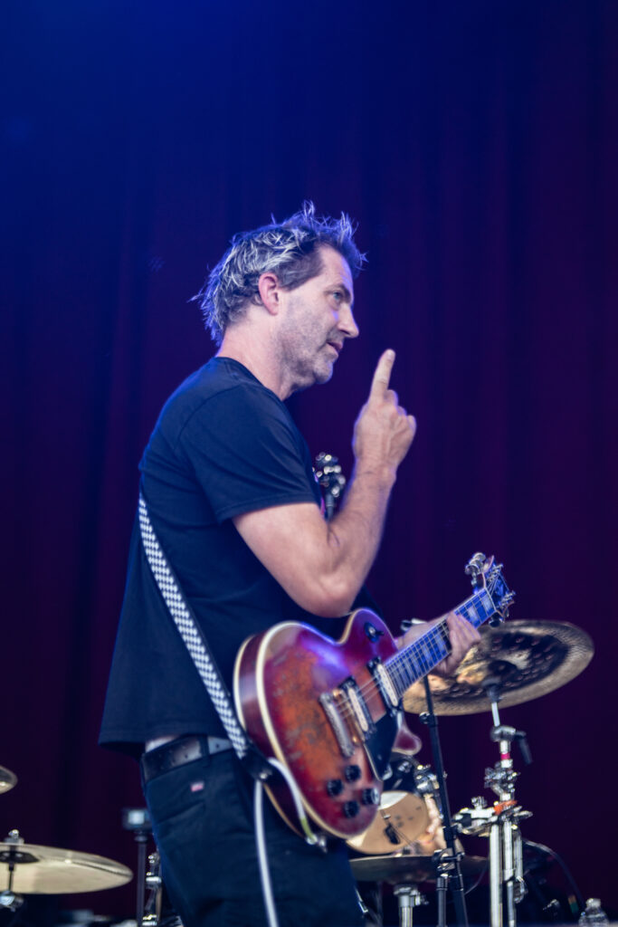 9_LAGWAGON_AMI NICOLE ACRONYM