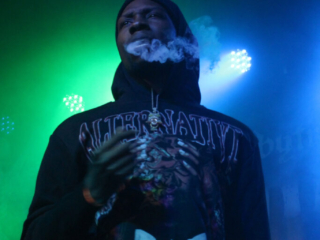 1_SHITTYBOYS_KAYLA COLE