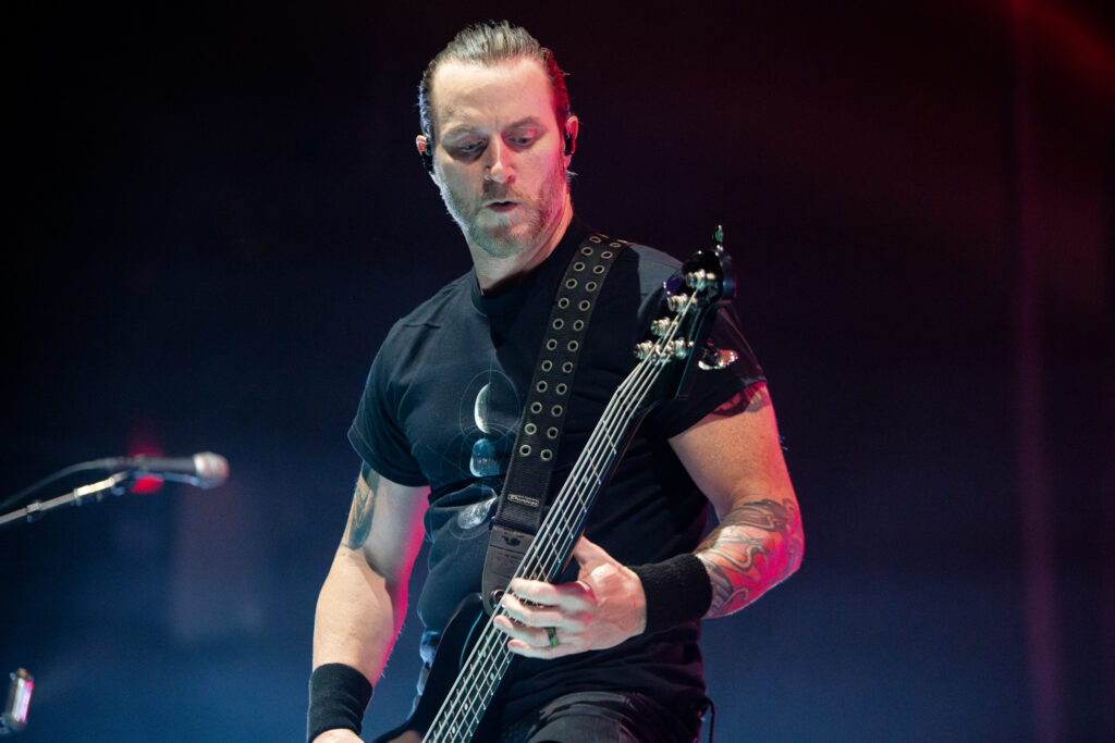 23_CREED_AMI NICOLE ACRONYM