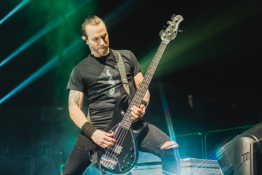 27_CREED_AMI NICOLE ACRONYM