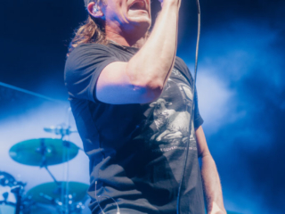 3_3 DOORS DOWN_AMI NICOLE ACRONYM