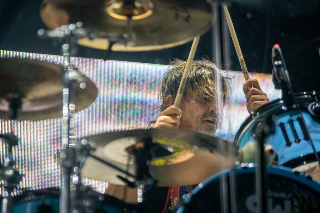 7_3 DOORS DOWN_AMI NICOLE ACRONYM