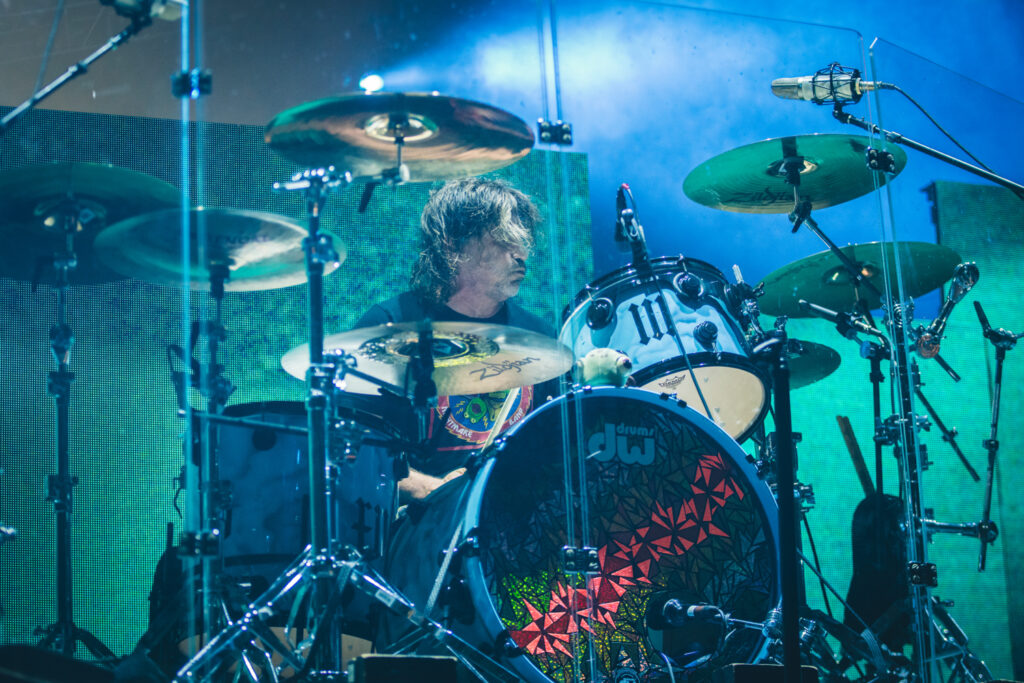 9_3 DOORS DOWN_AMI NICOLE ACRONYM