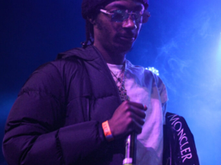 9_SHITTYBOYS_KAYLA COLE