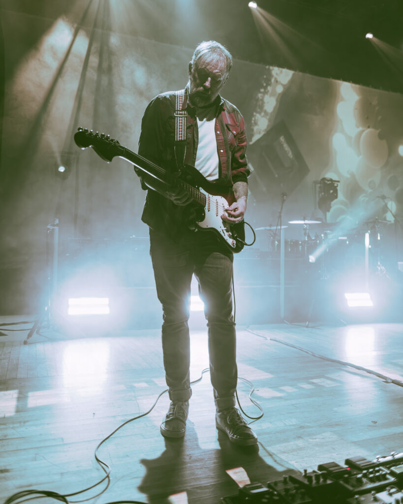 SLOWDIVE_Spencer Isberg_