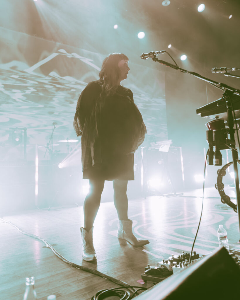 SLOWDIVE_Spencer Isberg_35