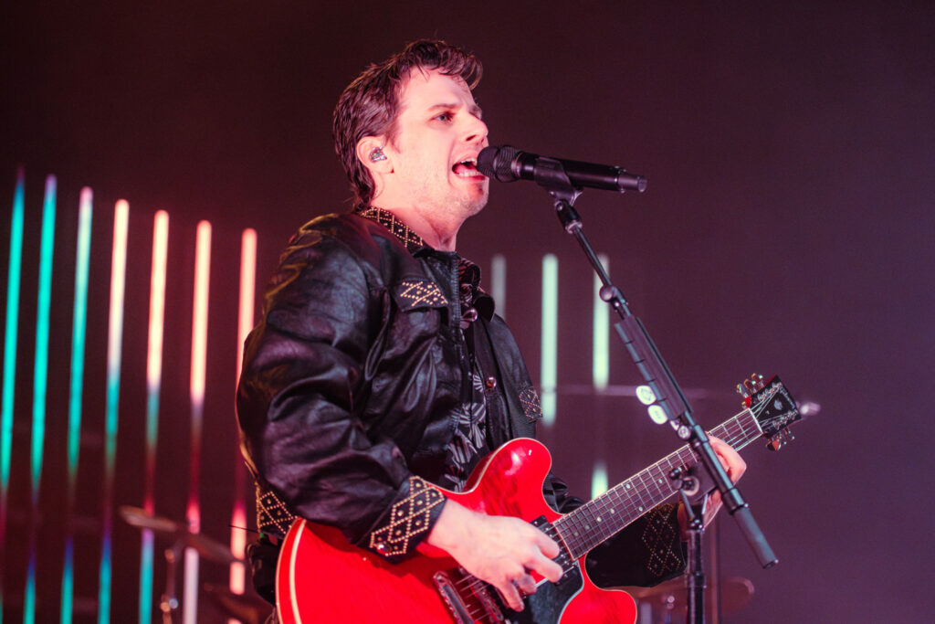 FOSTER THE PEOPLE_AMI NICOLE ACRONYM_14