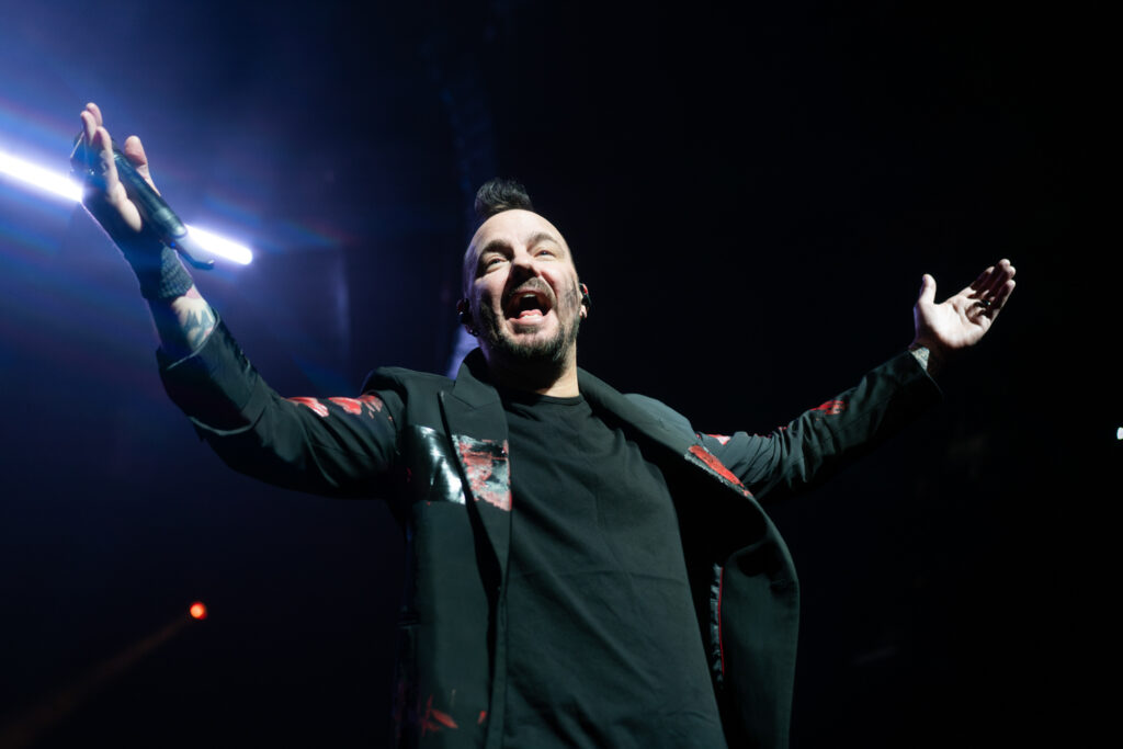 THREE DAYS GRACE_AMI NICOLE ACRONYM_5