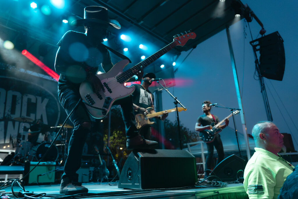 Ayron_Jones_Gavin_Koenig(4)