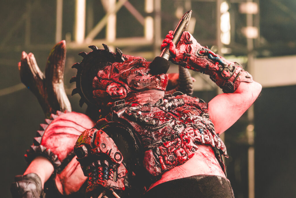 9_GWAR_AMI NICOLE ACRONYM
