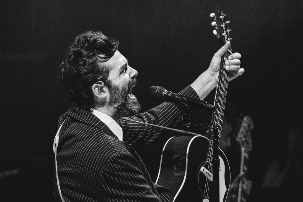 11-Lord Huron-SAM NORK