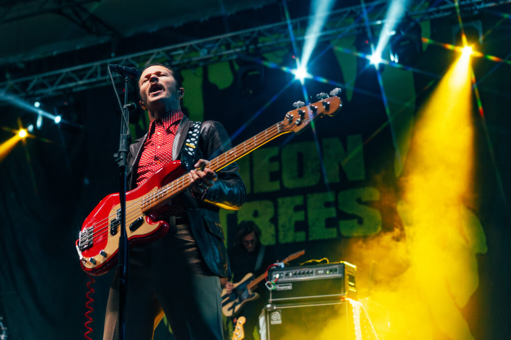 NEON TREES_AMI NICOLE ACRONYM_4