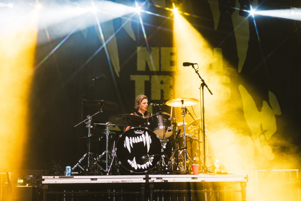 NEON TREES_AMI NICOLE ACRONYM_9