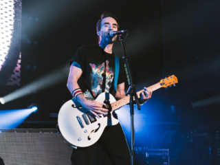 SIMPLE PLAN_AMI NICOLE ACRONYM_18