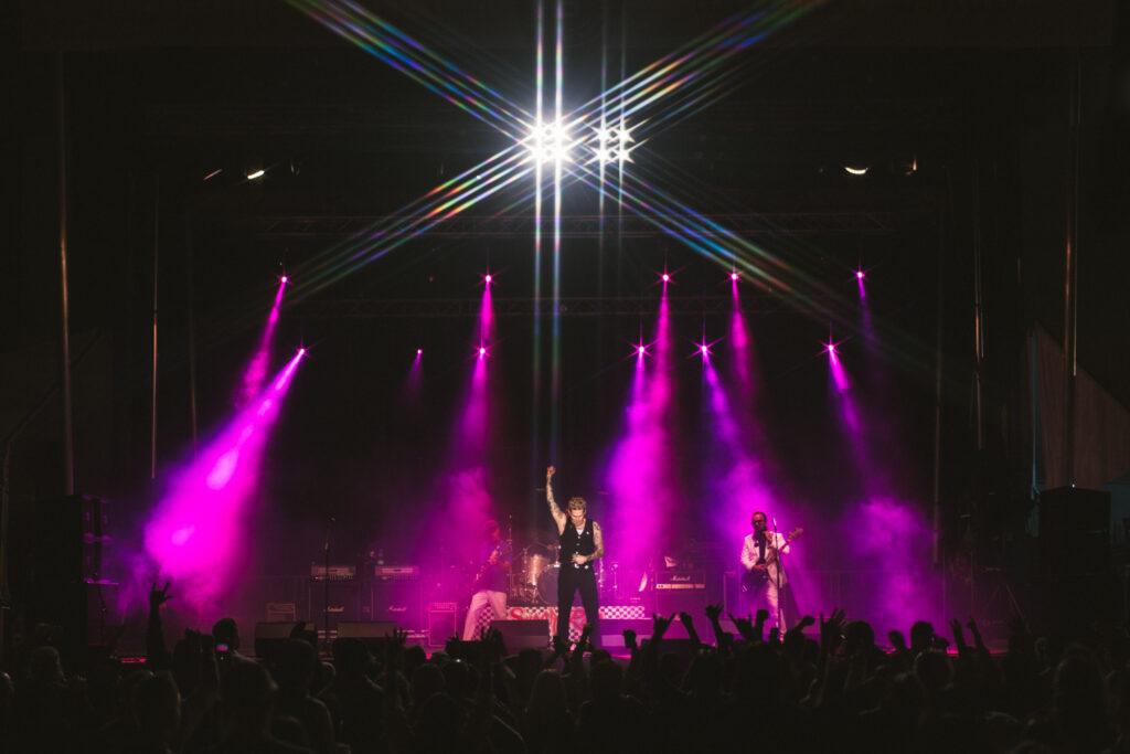 SUGAR RAY_AMI NICOLE ACRONYM_4