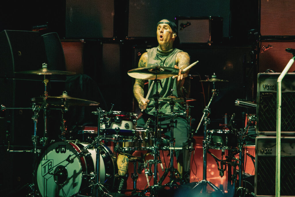 BLINK-182_AMI NICOLE ACRONYM @ACRONYMIS_1