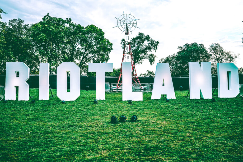RIOTLAND 2025_AMI NICOLE ACRONYM