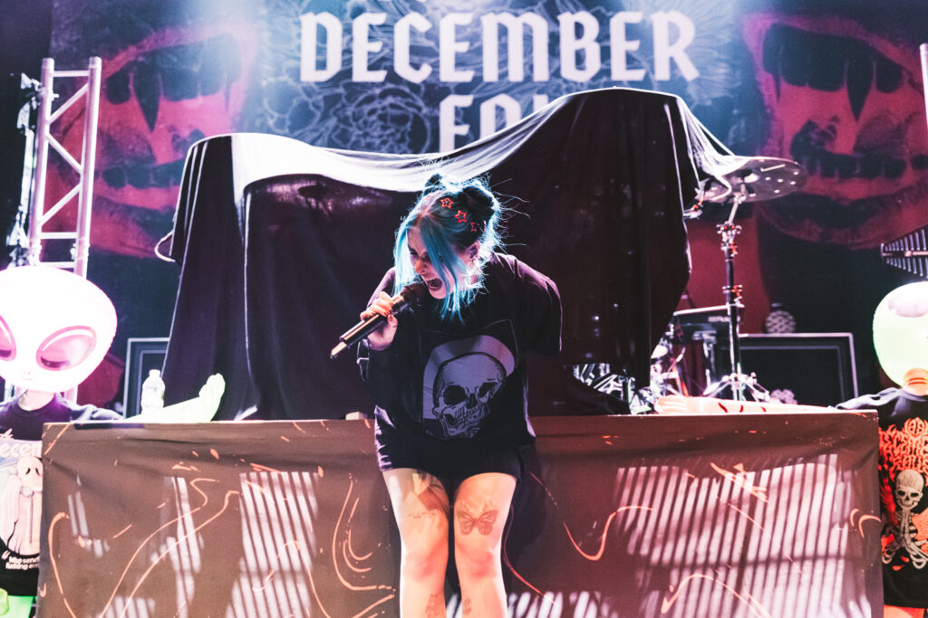 AS DECEMBER FALLS_AMI NICOLE ACRONYM @ACRONYMIS-12