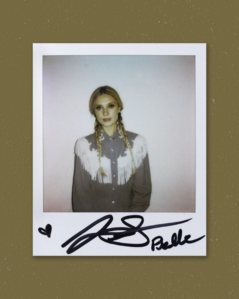 BELLE AND CHAIN_GAVIN KOENIG_1