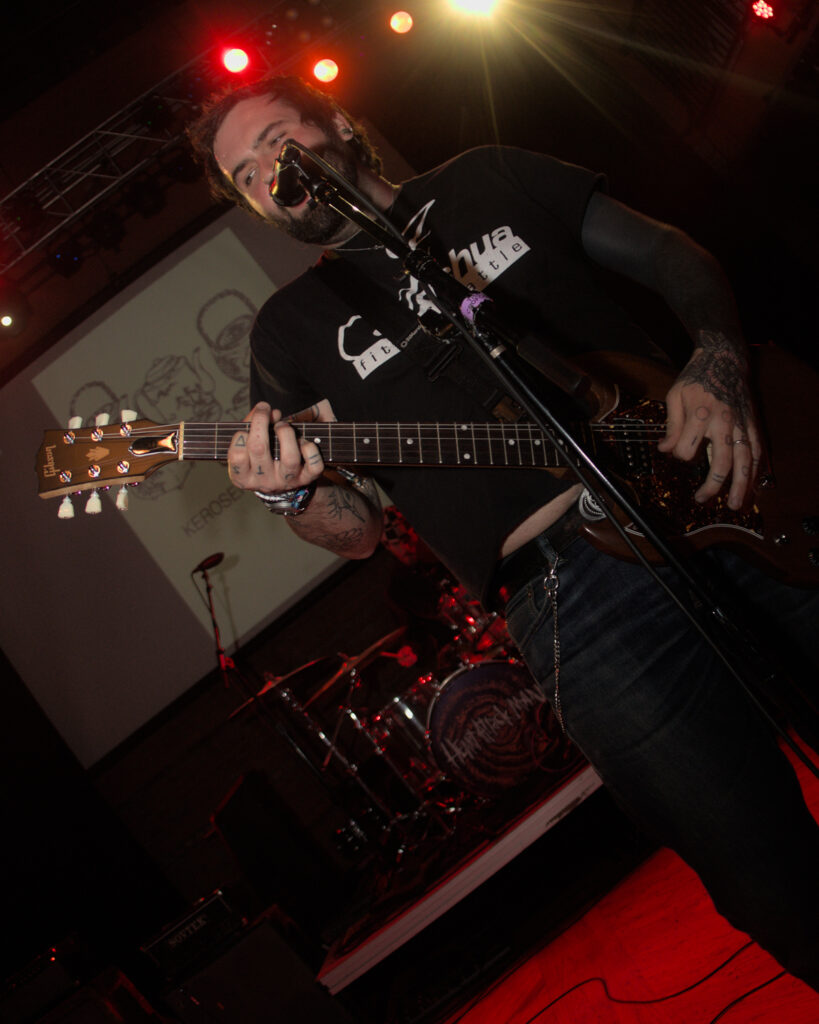 KEROSINE HEIGHTS_DANTE VOZZA-1