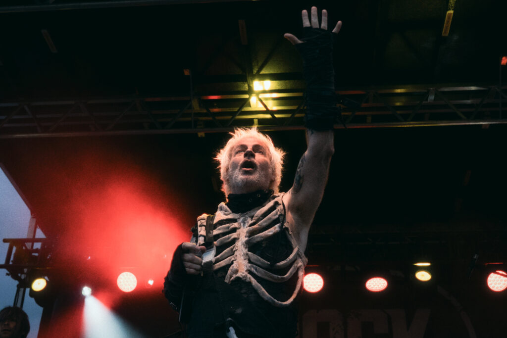 Gavin_Koenig_Powerman5000 3