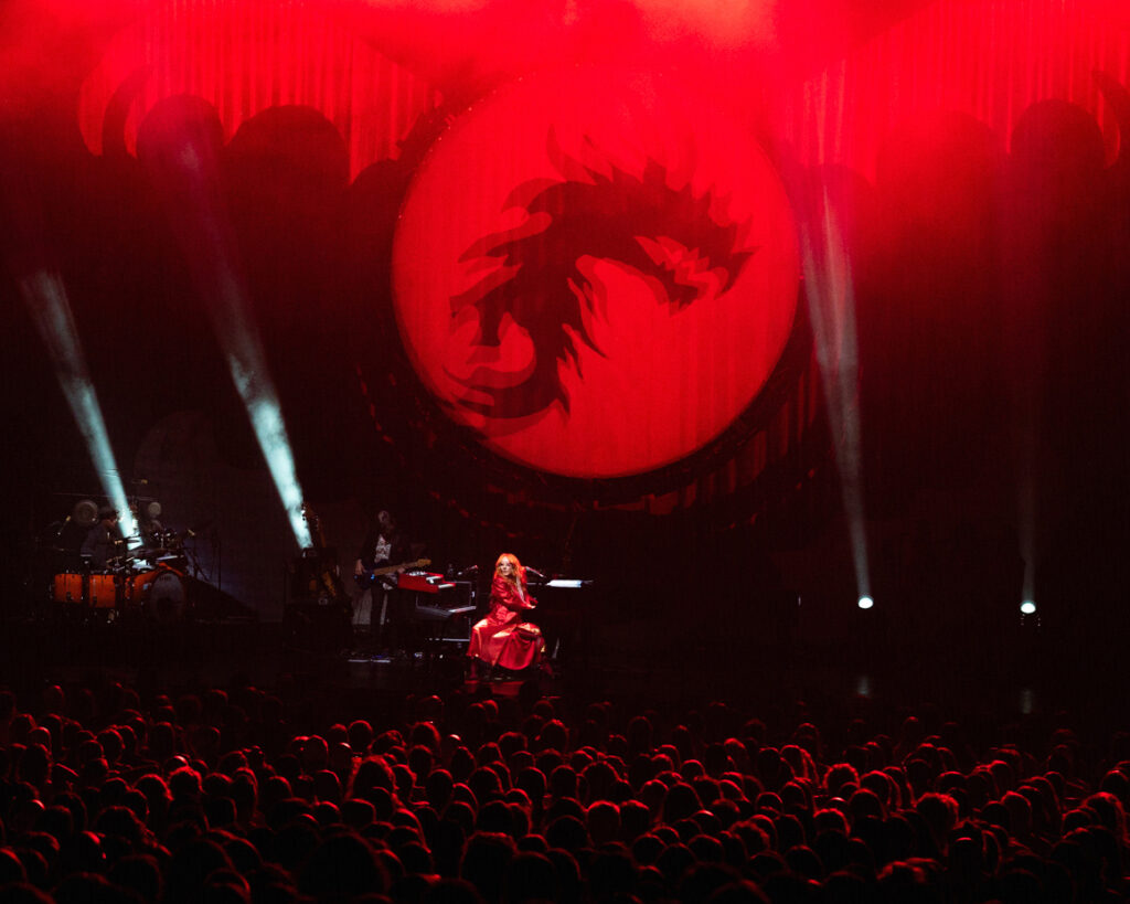 toriamos_erinroosen@lowlightdistrict-12